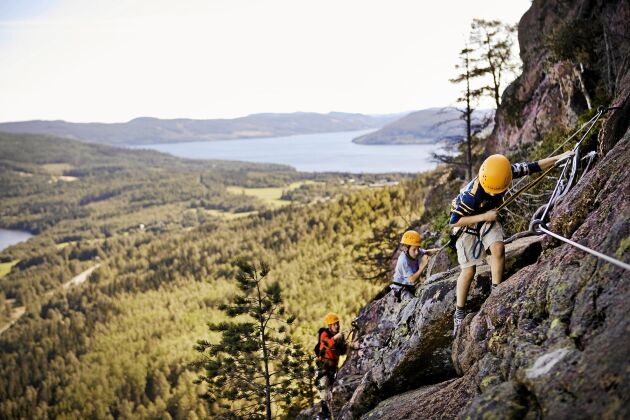  Via ferrata på Skuleberget är en bra nybörjarled för den som vill testa klättring.