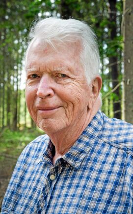  Rune Axelsson köpte skog i Sporsjö Småland, i närheten av Fröstingstorp där han växte upp. Redan som barn tyckte han om att vara i skogen. 