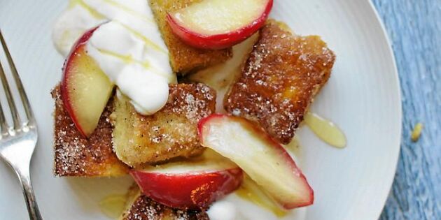 Fattiga riddare med smörfräst äpple – enkelt och himmelskt gott!