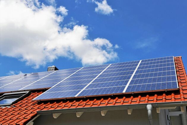  Det är viktigt att solcellerna installeras på rätt sätt. 