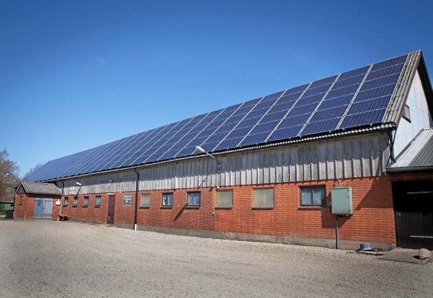  Sätt upp solceller på era tak, så slipper åkermark förstöras, skriver Lars Hylander.